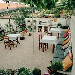 Patio Affittacamere 3*
