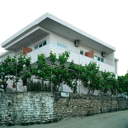 Patio Guest house