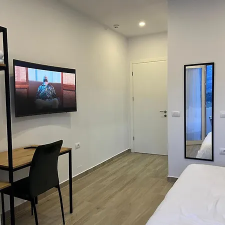Patio 3*