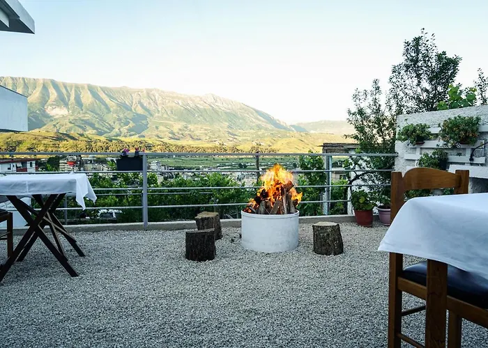 Patio 3* Gjirokastër